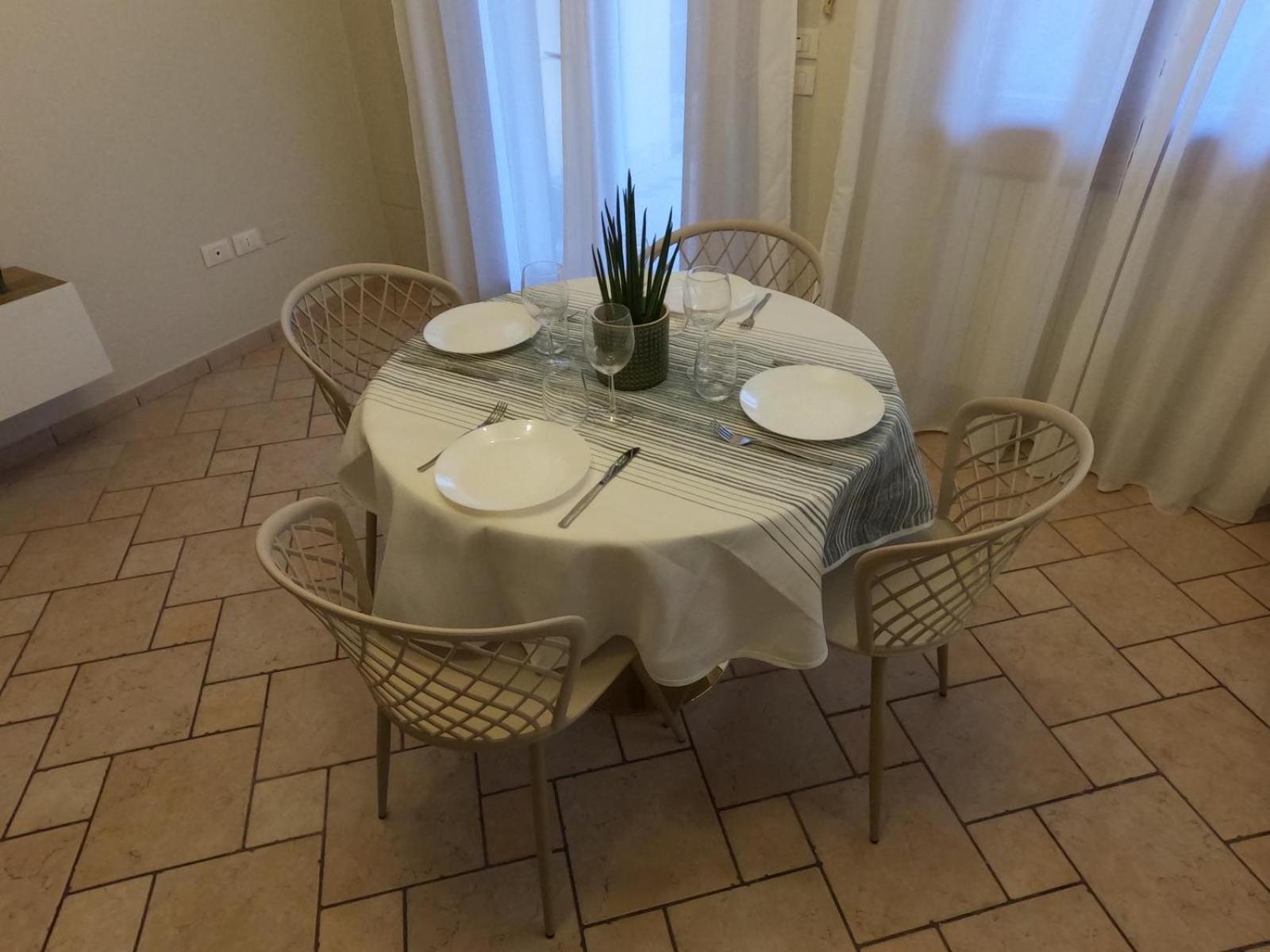 Hoya Apartment Sirmione Buitenkant foto