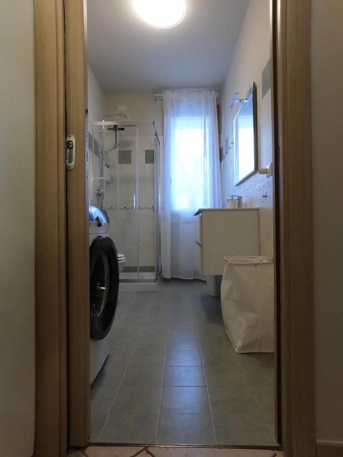 Hoya Apartment Sirmione Buitenkant foto